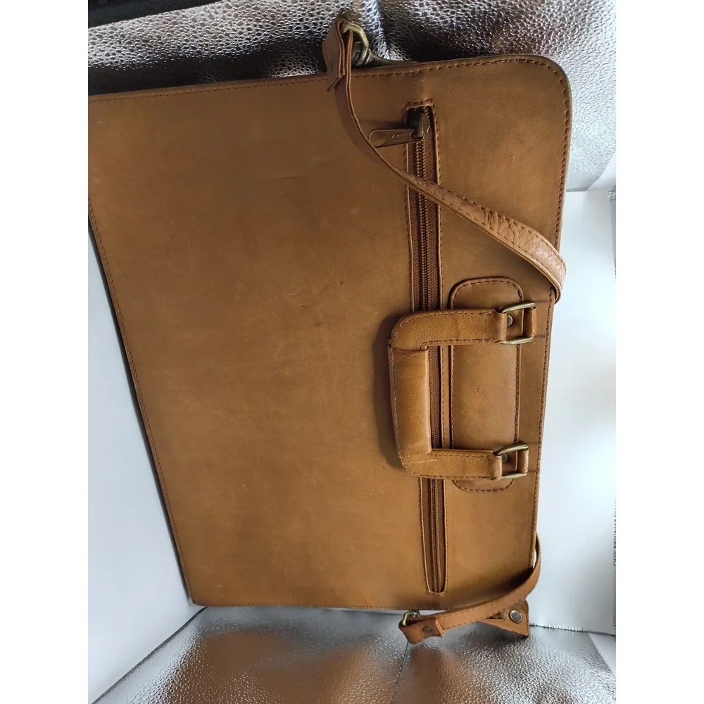 Vintage 1980s Shi Shaun International Tan Leather Case 5